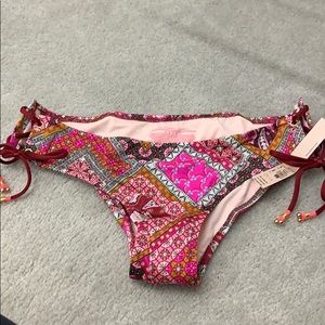 Victoria Secret bikini bottoms size Large